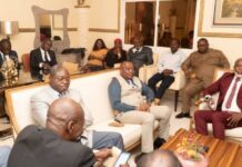 Reprise du scrutin dans l’Ogoulou, la coordination de campagne du candidat PDG, réunis autour du coordinateur général Alfred Edmond NZIENGUI MADOUNGOU